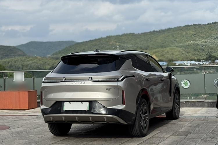 Used Lynk & Co 08 EM-P 2023 120km Long-Range Halo Exterior 2