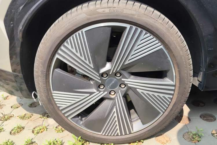 Used Lynk & Co 08 EM-P 2023 245km Ultra-Long Range Halo Exterior 5