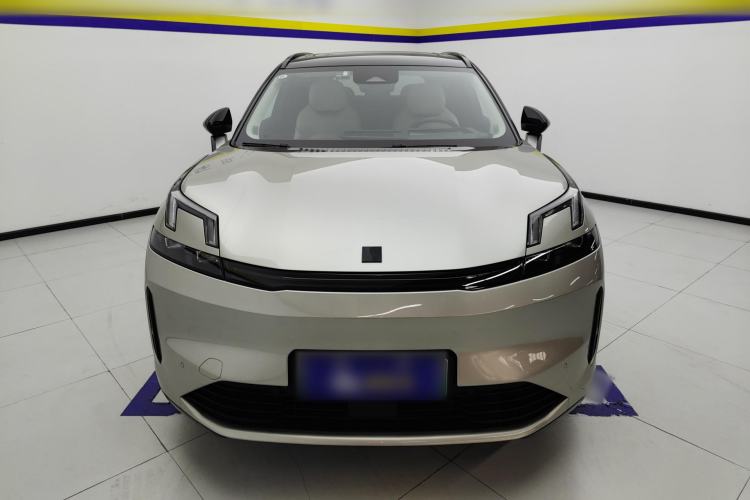 Used Lynk & Co 08 EM-P 2023 245km Ultra-Long Range Halo Front