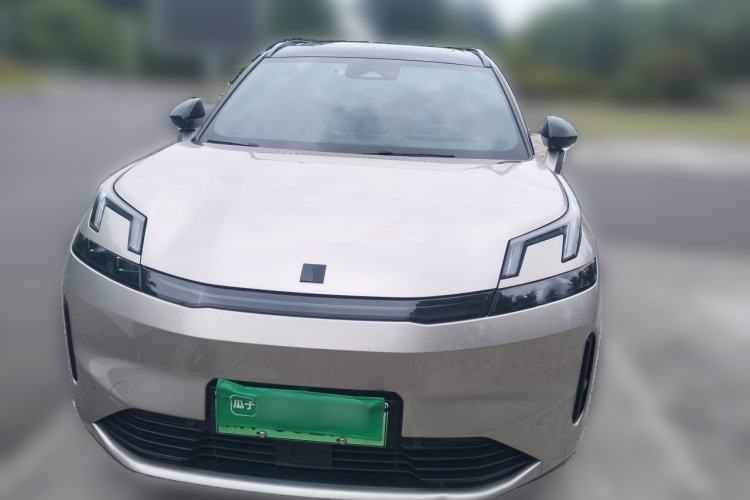 Used Lynk & Co 08 EM-P 2023 120km Long-Range Halo Front