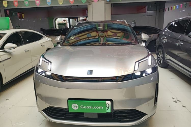 Used Lynk & Co 08 EM-P 2023 120km Long-Range Pro Front