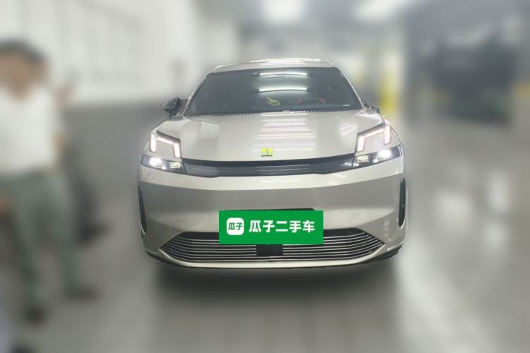 Used Lynk & Co 08 EM-P 2023 120km Long-Range Pro Front