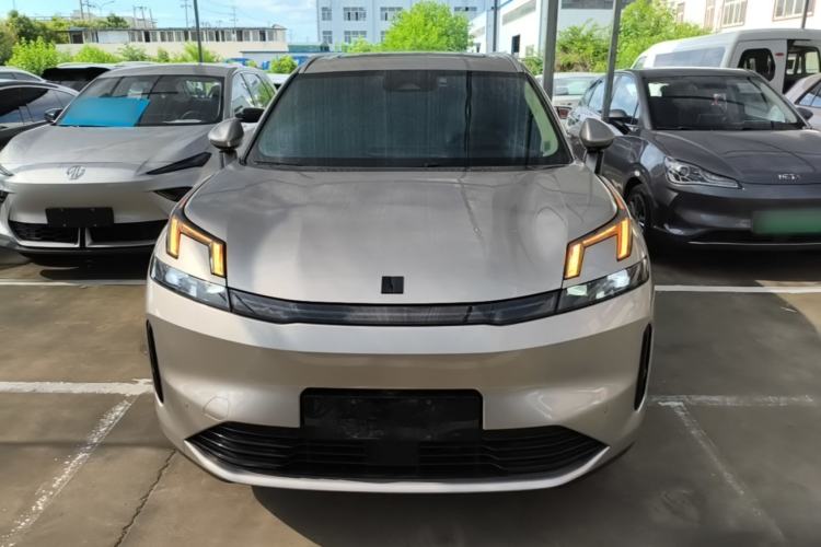 Used Lynk & Co 08 EM-P 2023 245km Ultra-Long Range Halo Front