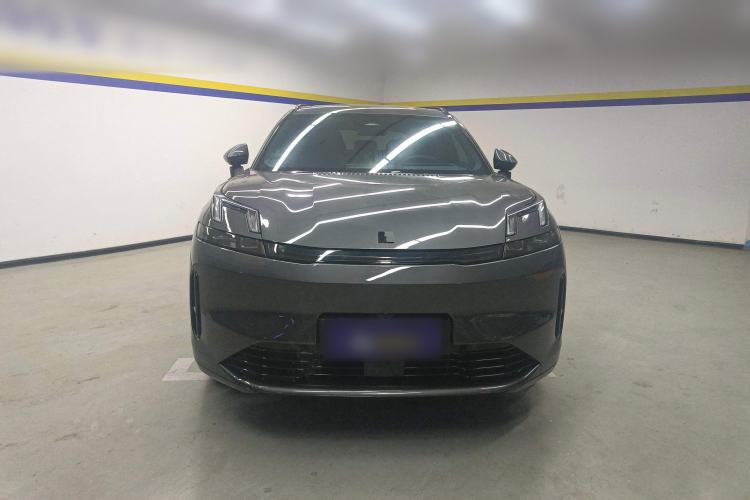 Used Lynk & Co 08 EM-P 2023 120km Long-Range Halo Front