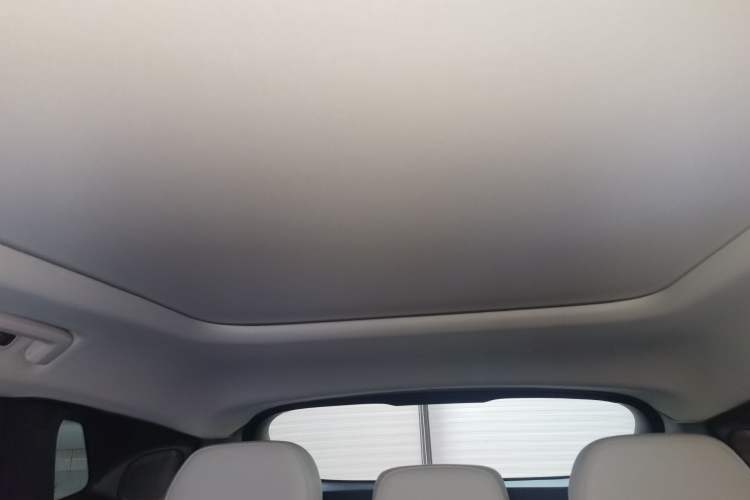 Used Lynk & Co 08 EM-P 2023 245km Ultra-Long Range Halo Headliner
