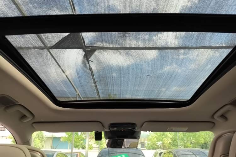Used Lynk & Co 08 EM-P 2023 245km Ultra-Long Range Halo Headliner