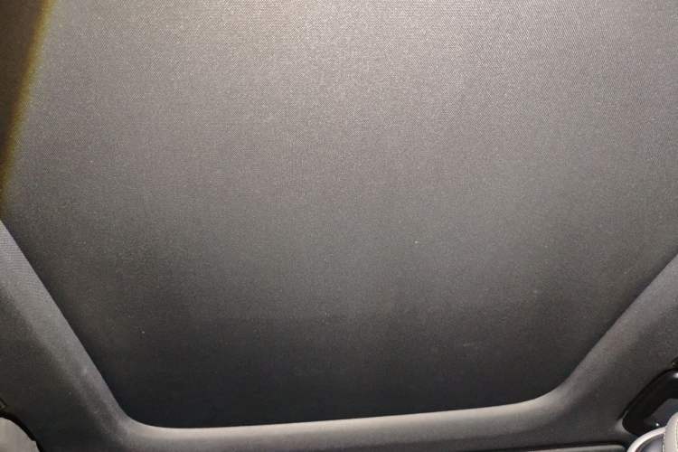 Used Lynk & Co 08 EM-P 2023 120km Long-Range Halo Headliner
