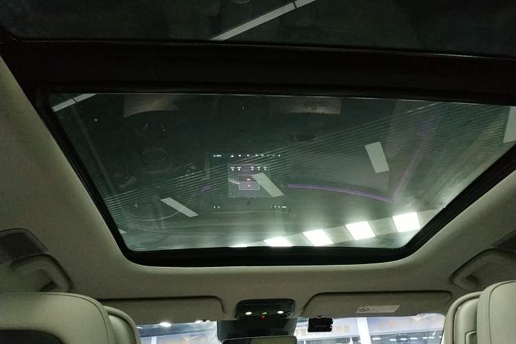 Used Lynk & Co 08 EM-P 2023 245km Ultra-Long Range Halo Headliner