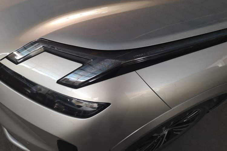 Used Lynk & Co 08 EM-P 2023 120km Long-Range Halo Left Front Headlight