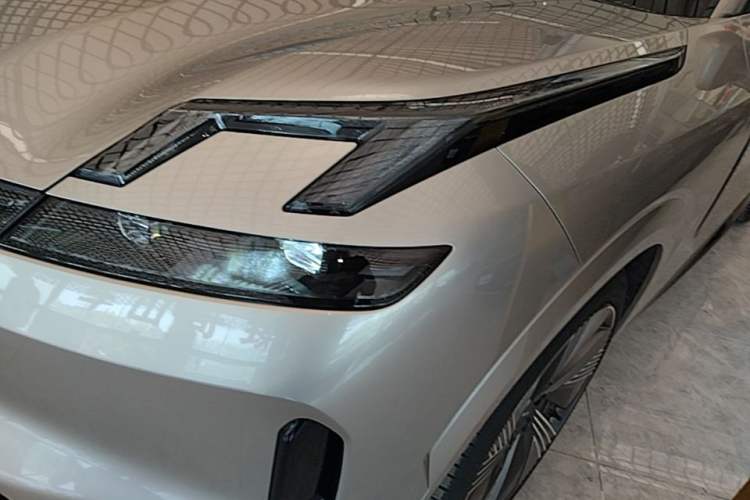 Used Lynk & Co 08 EM-P 2023 120km Long-Range Halo Left Front Headlight