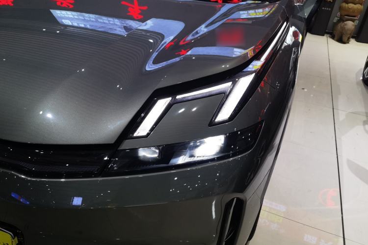 Used Lynk & Co 08 EM-P 2023 220km All-Wheel-Drive Performance Halo Left Front Headlight