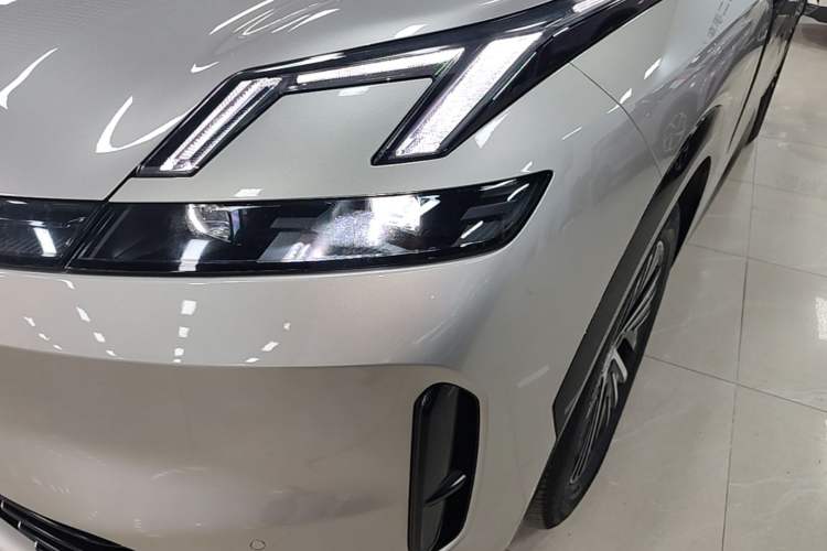 Used Lynk & Co 08 EM-P 2023 120km Long-Range Halo Left Front Headlight