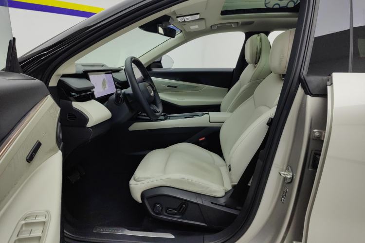 Used Lynk & Co 08 EM-P 2023 245km Ultra-Long Range Halo Left Front Seat