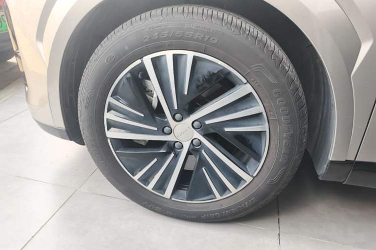 Used Lynk & Co 08 EM-P 2023 245km Ultra-Long Range Halo Left Front Wheel Hub