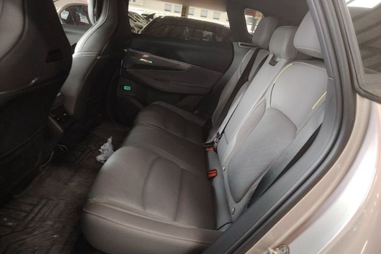 Used Lynk & Co 08 EM-P 2023 220km All-Wheel-Drive Performance Halo Left Rear Seat