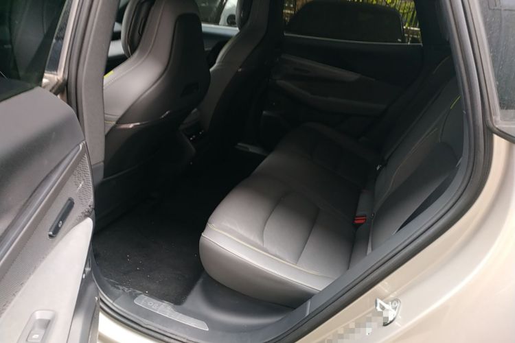 Used Lynk & Co 08 EM-P 2023 120km Long-Range Halo Left Rear Seat