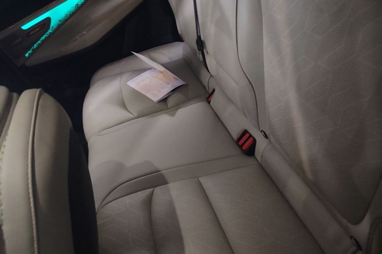 Used Lynk & Co 08 EM-P 2023 220km All-Wheel-Drive Performance Halo Left Rear Seat