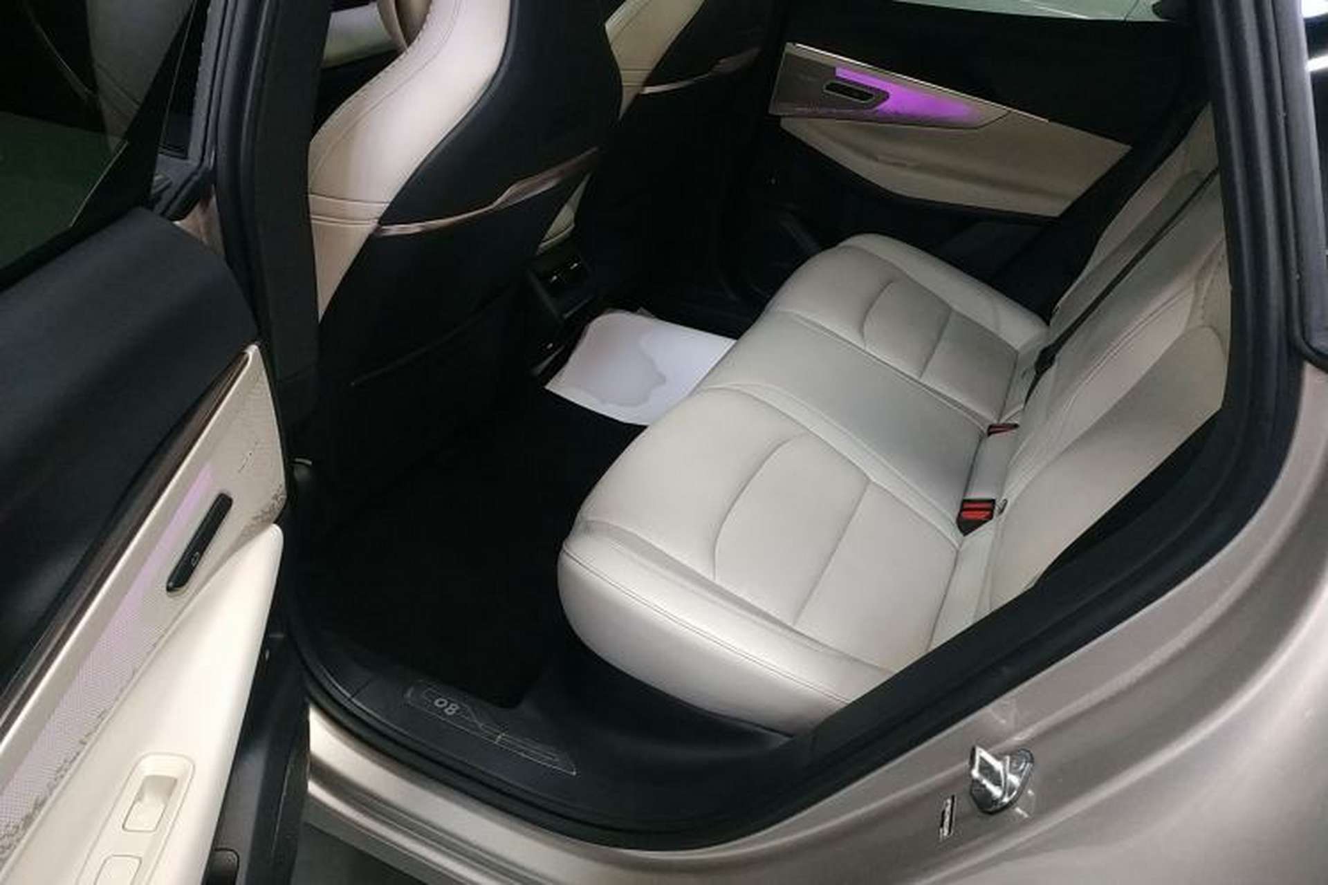 Used Lynk & Co 08 EM-P 2023 245km Ultra-Long Range Halo Left Rear Seat