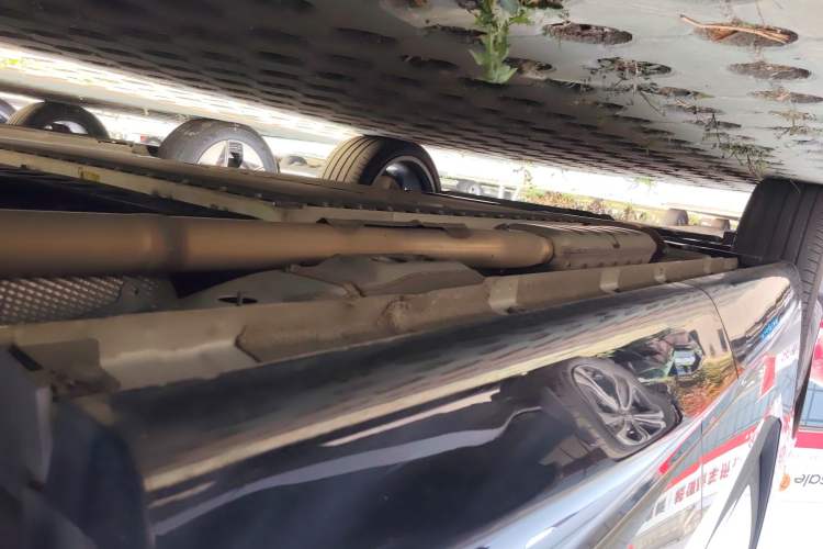 Used Lynk & Co 08 EM-P 2023 245km Ultra-Long Range Halo Left Side Sill