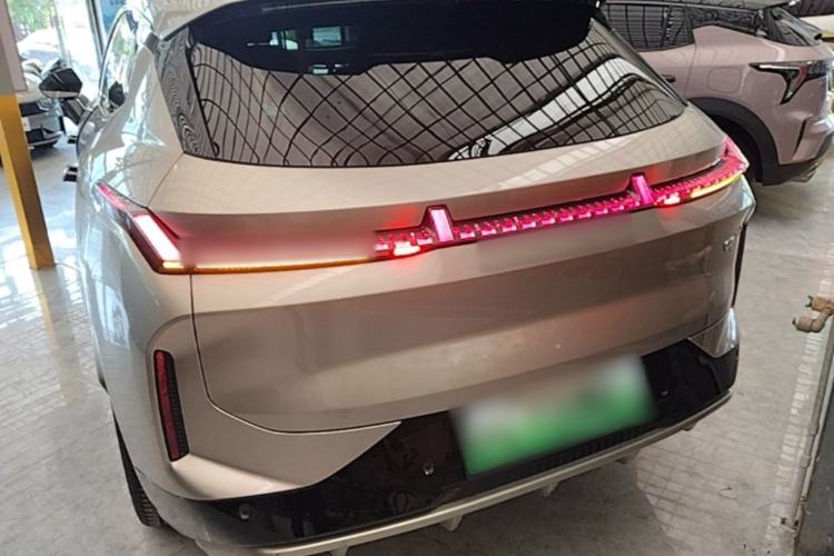 Used Lynk & Co 08 EM-P 2023 120km Long-Range Halo Rear