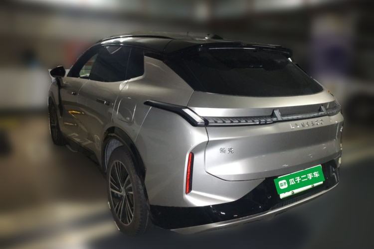 Used Lynk & Co 08 EM-P 2023 120km Long-Range Halo Rear Left 45 Deg