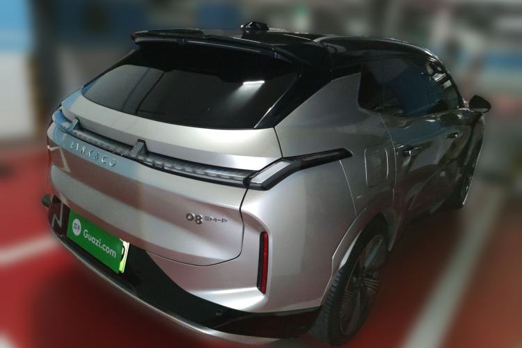 Used Lynk & Co 08 EM-P 2023 120km Long-Range Pro Rear Right 45 Deg