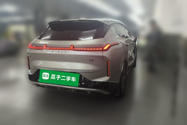 Used Lynk & Co 08 EM-P 2023 120km Long-Range Pro Rear Right 45 Deg