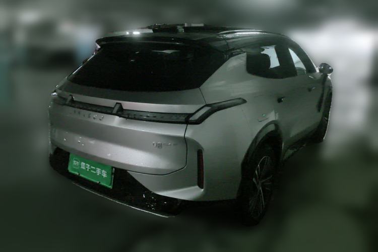 Used Lynk & Co 08 EM-P 2023 120km Long-Range Halo Rear Right 45 Deg