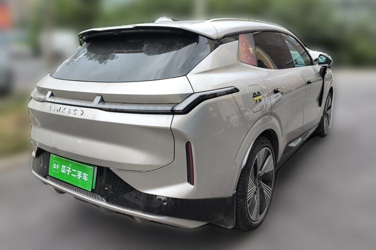 Used Lynk & Co 08 EM-P 2023 120km Long-Range Pro Rear Right 45 Deg