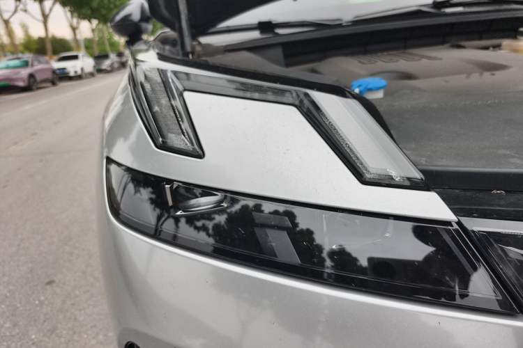 Used Lynk & Co 08 EM-P 2023 120km Long-Range Halo Right Front Headlight