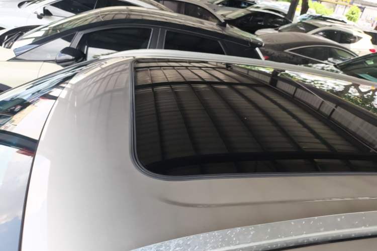 Used Lynk & Co 08 EM-P 2023 245km Ultra-Long Range Halo Roof