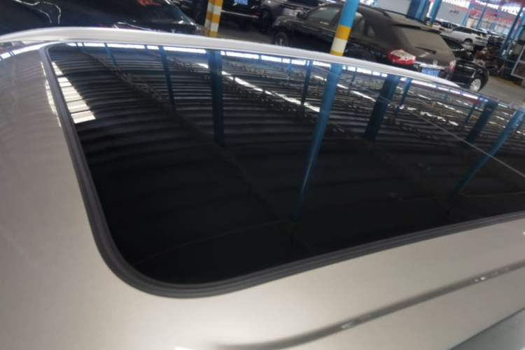 Used Lynk & Co 08 EM-P 2023 120km Long-Range Halo Roof