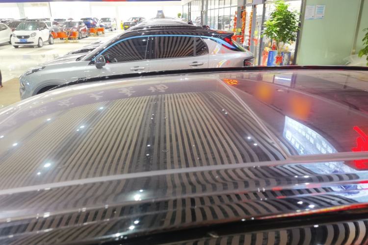 Used Lynk & Co 08 EM-P 2023 220km All-Wheel-Drive Performance Halo Roof