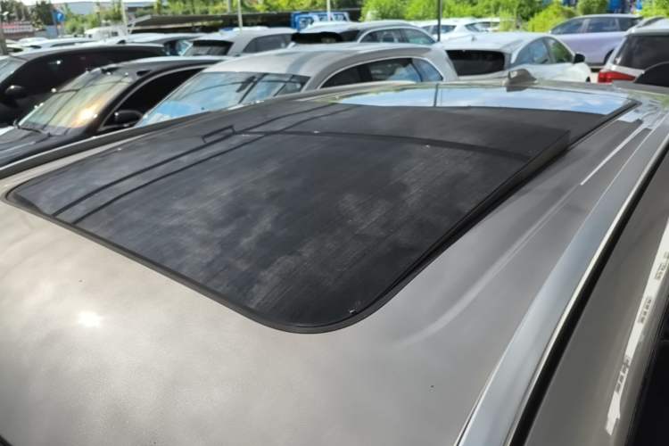 Used Lynk & Co 08 EM-P 2023 245km Ultra-Long Range Halo Roof