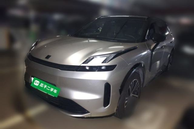 Used Lynk & Co 08 EM-P 2023 120km Long-Range Halo