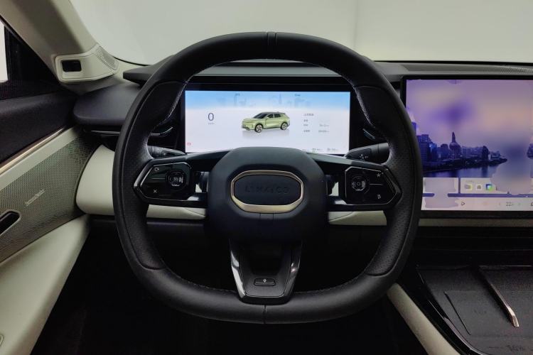 Used Lynk & Co 08 EM-P 2023 245km Ultra-Long Range Halo Steering Wheel