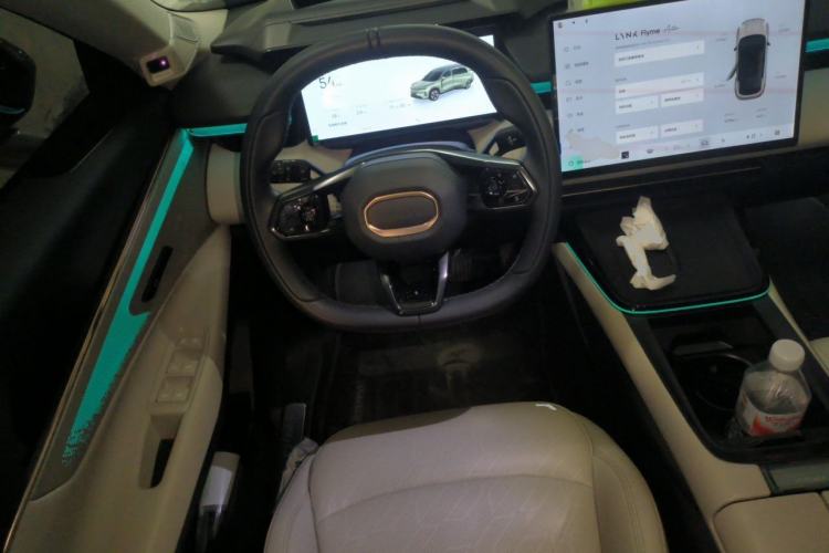 Used Lynk & Co 08 EM-P 2023 245km Ultra-Long Range Halo Steering Wheel