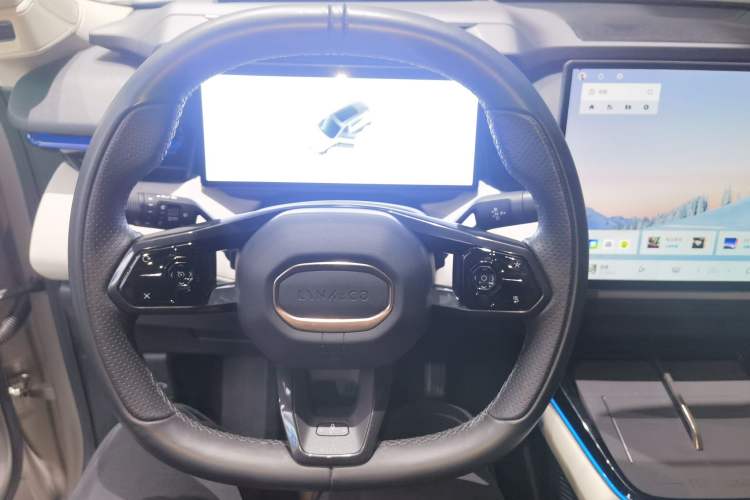 Used Lynk & Co 08 EM-P 2023 245km Ultra-Long Range Halo Steering Wheel