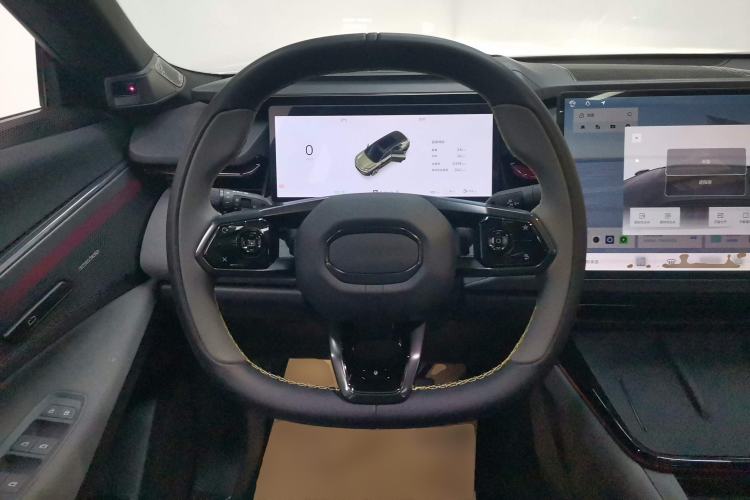 Used Lynk & Co 08 EM-P 2023 220km All-Wheel-Drive Performance Halo Steering Wheel