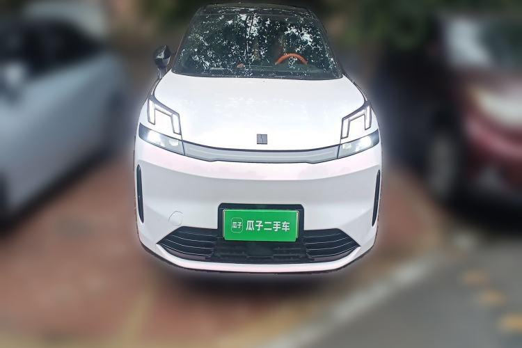 Used Lynk & Co 08 EM-P 2023 120km Long-Range Halo Front
