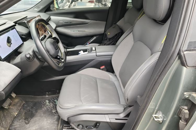 Used Lynk & Co 08 EM-P 2023 220km All-Wheel-Drive Performance Halo Left Front Seat