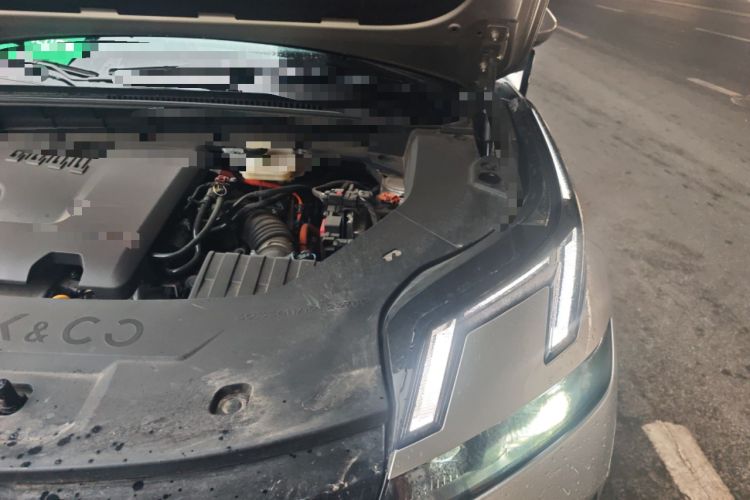 Used Lynk & Co 08 EM-P 2023 120km Long-Range Halo Engine Bay Left
