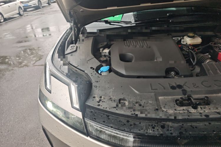 Used Lynk & Co 08 EM-P 2023 120km Long-Range Halo Engine Bay Right