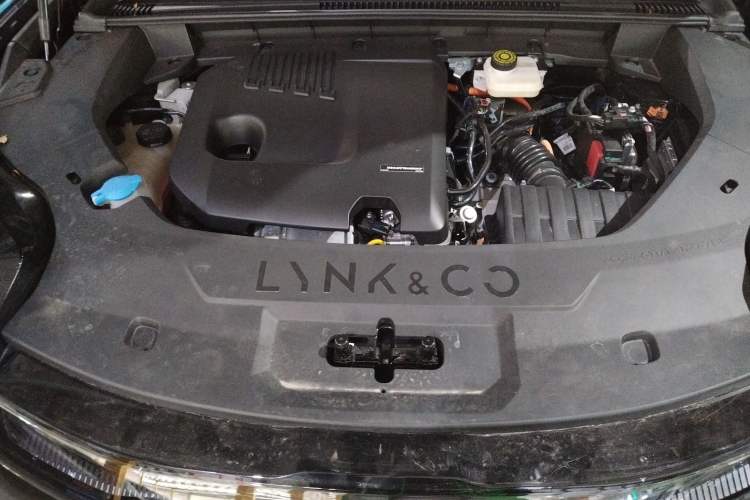 Used Lynk & Co 08 EM-P 2024 120km Long-Range Plus Engine Bay