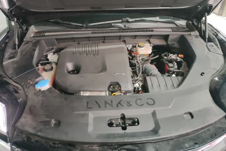 Used Lynk & Co 08 EM-P 2024 120km Long-Range Plus Engine Bay