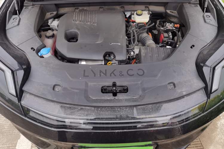 Used Lynk & Co 08 EM-P 2024 120km Long-Range Plus Engine Bay