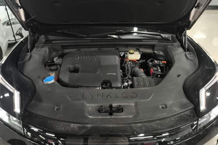 Used Lynk & Co 08 EM-P 2024 120km Long-Range Plus Engine Bay