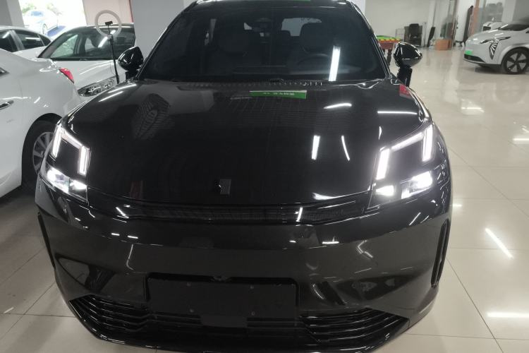 Used Lynk & Co 08 EM-P 2024 120km Long-Range Plus Exterior 1