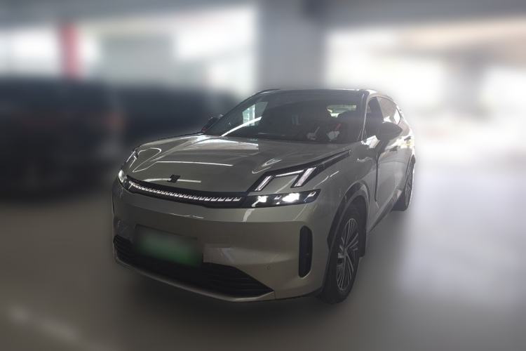 Lynk & Co 08 EM-P 2024 120km Long-Range Plus