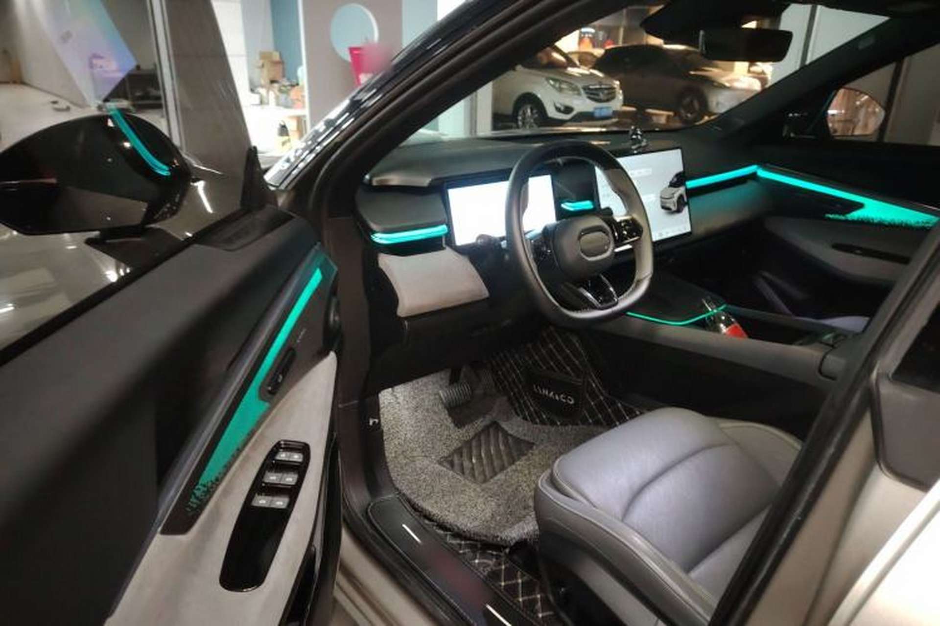 Used Lynk & Co 08 EM-P 2024 120km Long-Range Plus Driver Seat